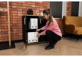 DEERHORN® Komoda z dubového dřeva se dvěma dvířky černá