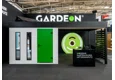 GARDEON® Zahradní domek s dveřmi Hörmann, dvěma okny, dvěma světlíky a přístřeškem